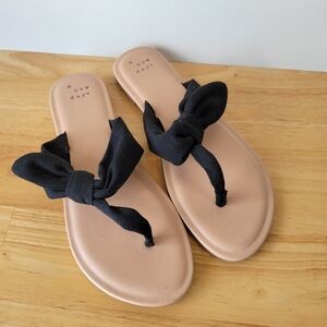 Women's Sandals Size 7 a new day NWOT